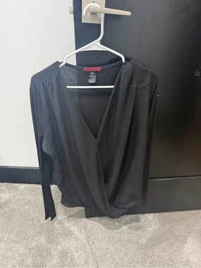 BKE Black Draped V-Neck Long Sleeve Blouse